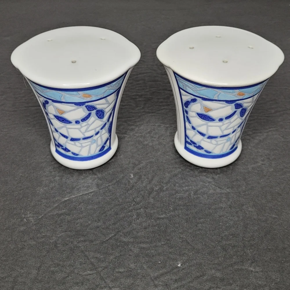 Pfaltzgraff Monaco Collection Blue White Mosaic Salt and Pepper Set